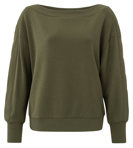Sweater with bartags