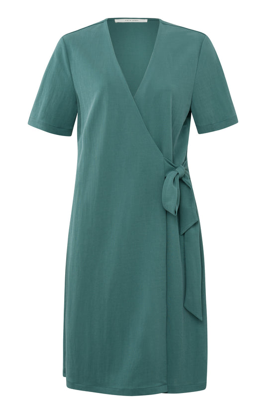 Wrap dress met V-hals en taille detail