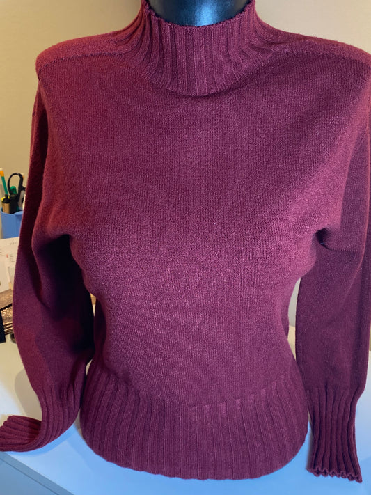 Bordeaux trui met opstaande kraag